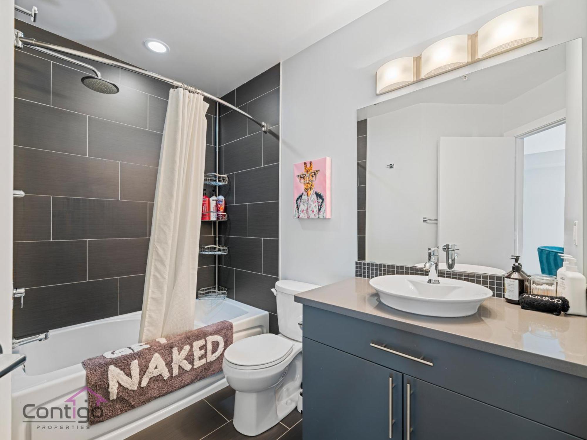 Studio Loft, 2 Bd, Ug Parking, 5 Min To Rogers! Edmonton Exterior foto